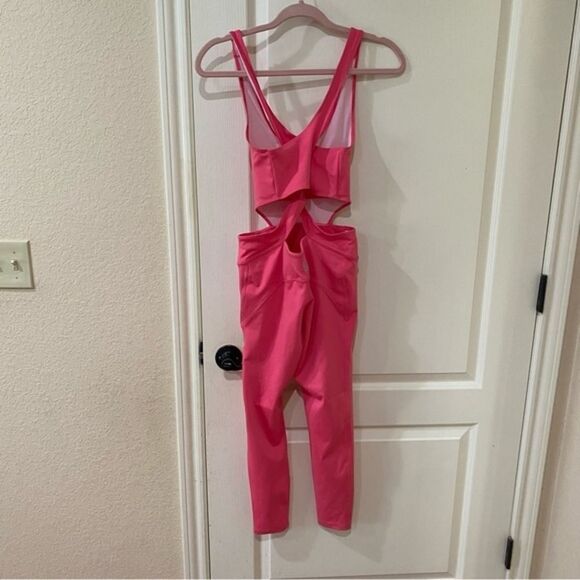 NWOT Free People Back It Up Scoop Neck Strappy Back Fitted Onesie - Picture 4 of 6